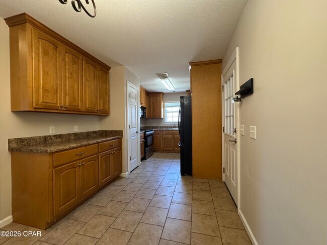 Building Photo - 3545 Brentwood Pl