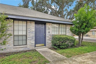 Building Photo - 1604 Avocet Ave W