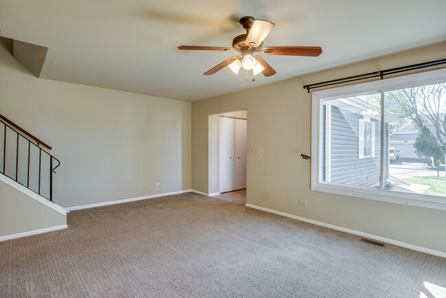 Building Photo - 1160 Brockton Ct