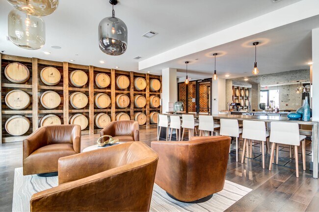 Foto del edificio - Skye Suwanee Town Center