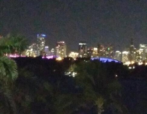Vista del horizonte desde el balcón - 800 West Ave