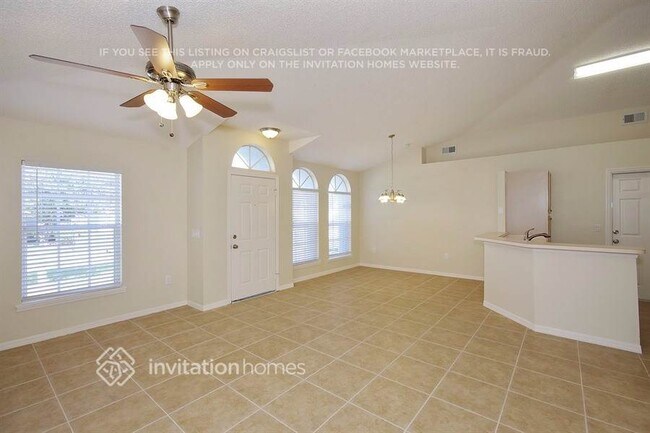 Foto del edificio - 6948 Long Needle Ct