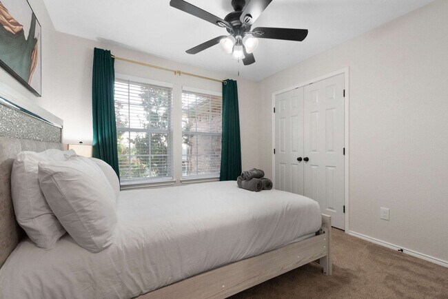 Foto del edificio - 508 Bretts Way