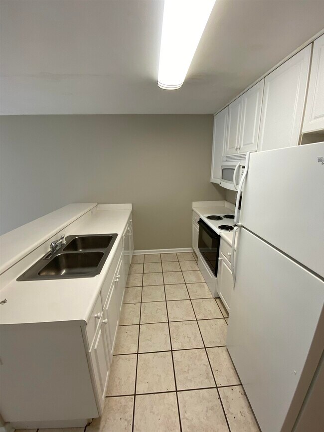 Foto del edificio - 4234 Augustus Oak Ct