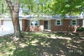 Building Photo - 2134 S Wellington Ave