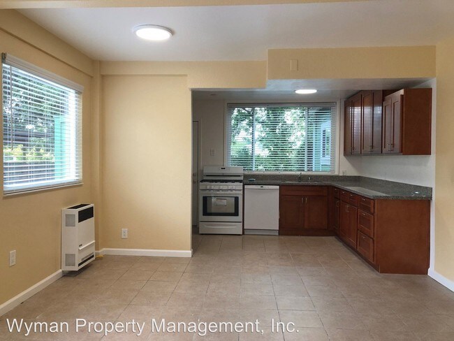 Building Photo - 1 br, 1 bath Apartment - 130-142 Underhill