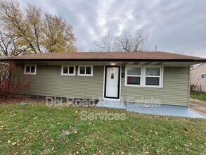 Building Photo - 4914 Gardendale Ave