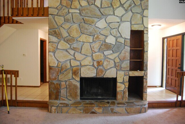Building Photo - 145 Chinquapin Cir