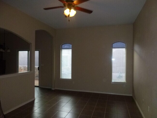 Foto del edificio - 14238 Craggy Rock Ave