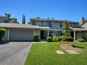Building Photo - 4727 E Alamos Ave