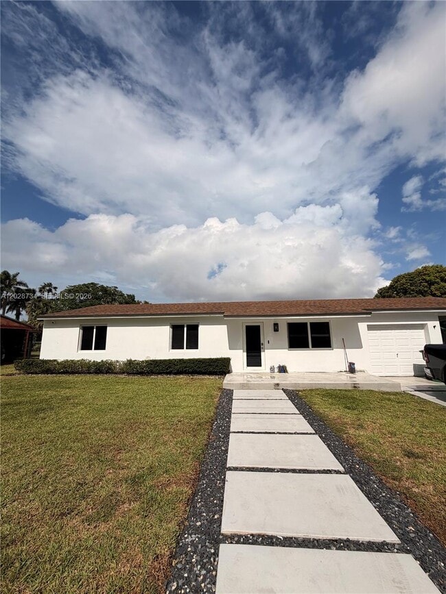 Building Photo - 30651 SW 189th Ave