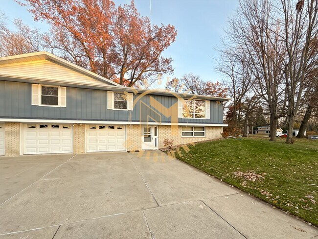 Foto del edificio - 1433 Baumgart Rd