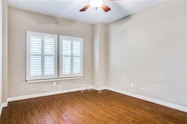 Foto del edificio - 3610 Gillespie St