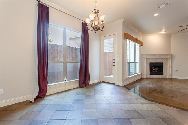 Foto del edificio - 2204 Apollonia Ln