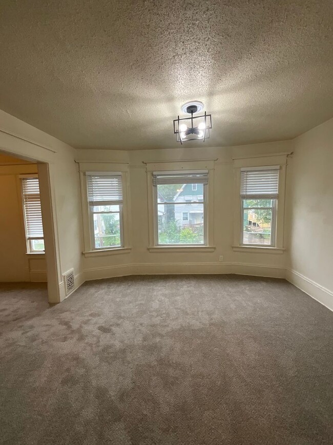 Foto del edificio - 1241 N 34th St