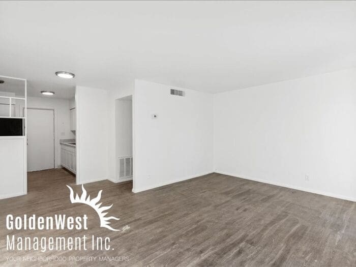 Charming 1Bdm 1Ba Apartment In Central Phoenix - Move In Special! - Charming 1Bdm 1Ba Apartment In Central Phoenix - Move In Special!