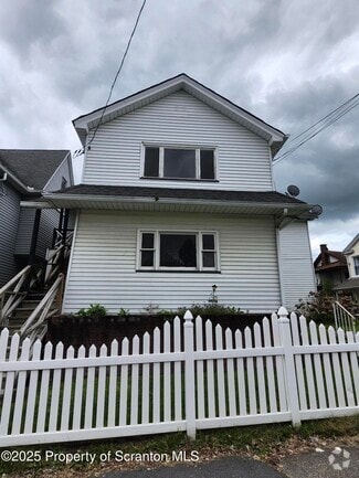 Building Photo - 1123 Lafayette St