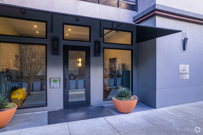 Entrance - Magnolia Place Apartments