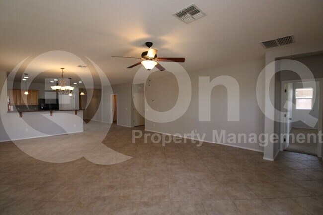 Building Photo - 2782 W William Ln