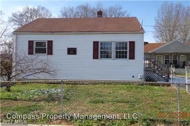 Primary Photo - 107 Woodland Rd