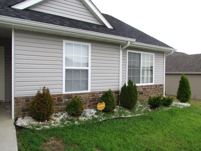 Building Photo - Available May 28th!