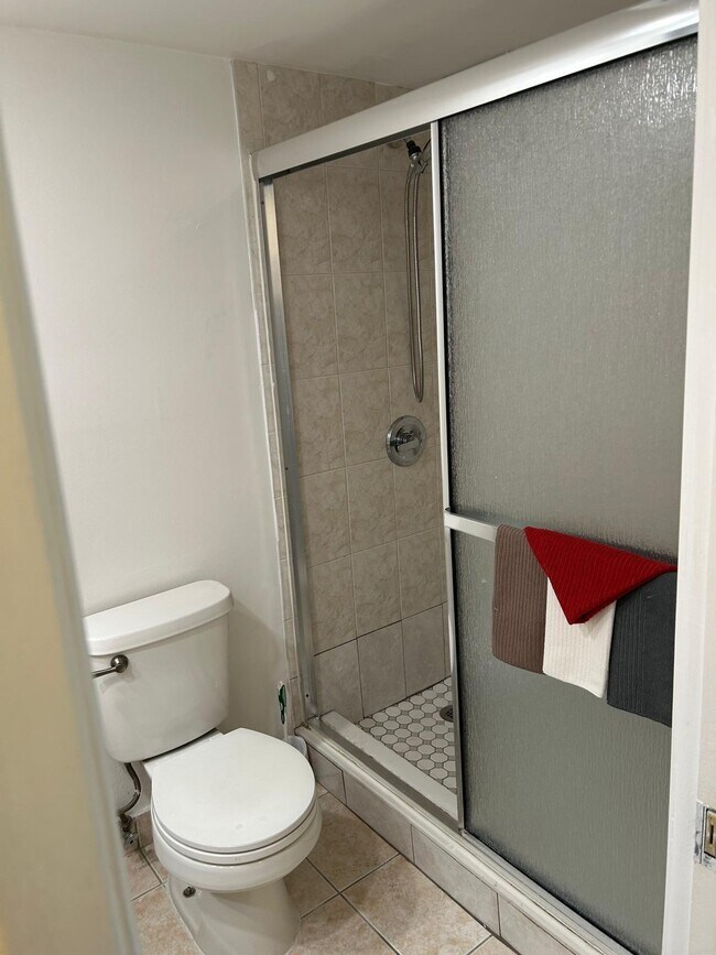 Foto del edificio - 2661 S Course Dr