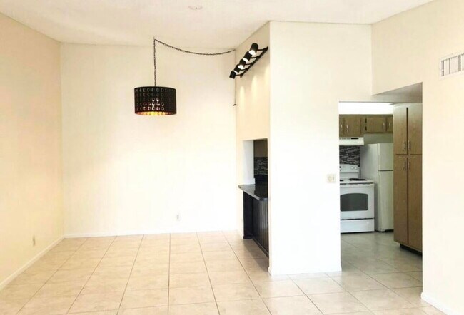 Foto del edificio - 209 Foxtail Dr