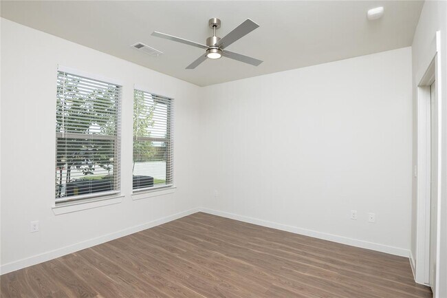 Building Photo - 9302 Fry Rd