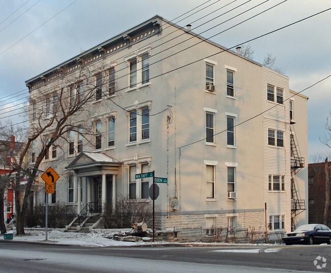 Building Photo - 130-134 William Howard Taft Rd