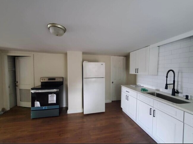 Foto del edificio - 474 Carrington Ave