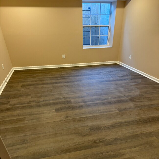 Foto del edificio - 4820 Hayes St NE