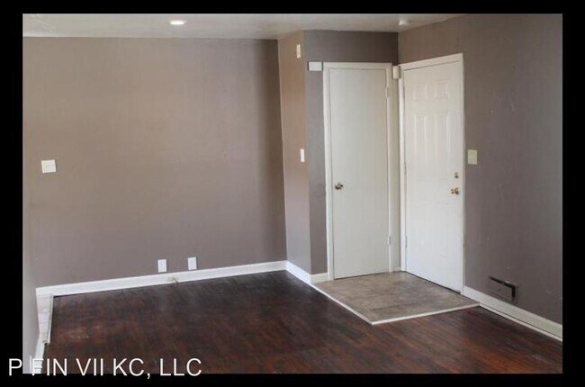 Foto del edificio - 3 br, 1 bath House - 10813  Ewing Ave