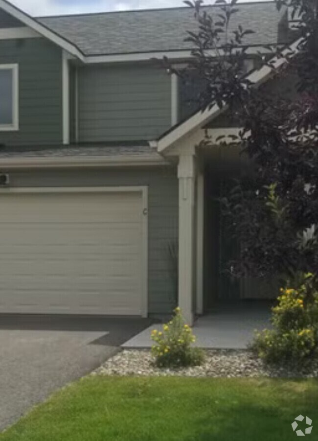 Building Photo - 158 Tail Feather Ln