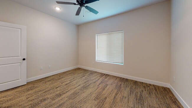 Foto del edificio - 1149 N Broadview St