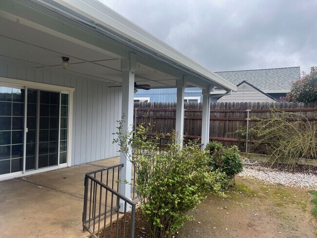 Foto del edificio - 4446 Tralee Ln