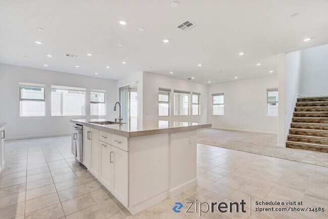 Foto del edificio - 601 Gateway Ln