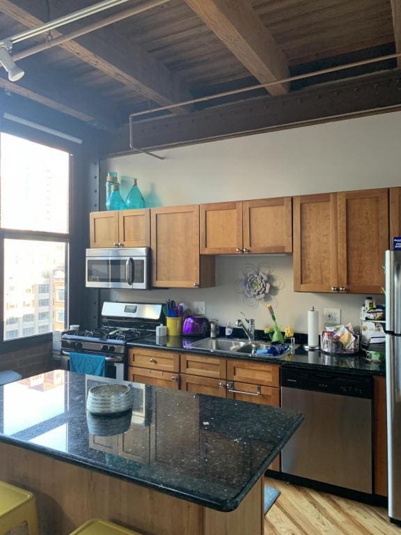 Foto del edificio - 226 N Clinton St