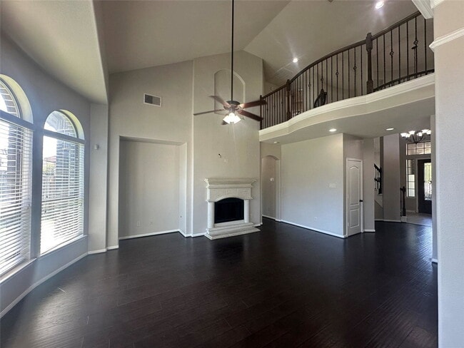 Foto del edificio - Spear Trail Court, Rosharon, TX 77583 - 4 BR 2.5 BA single-family home