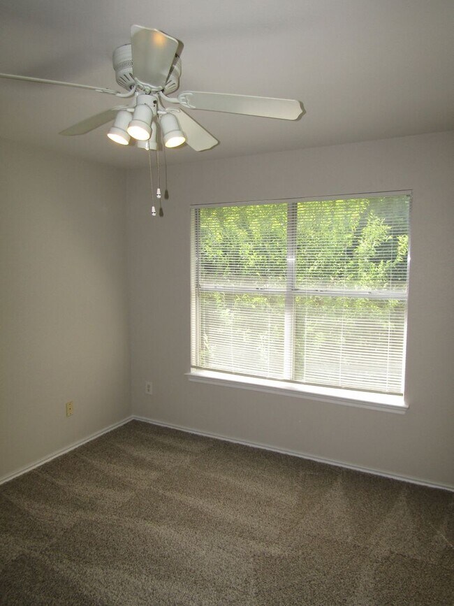 Foto del edificio - 8508 Apple Carrie Cove