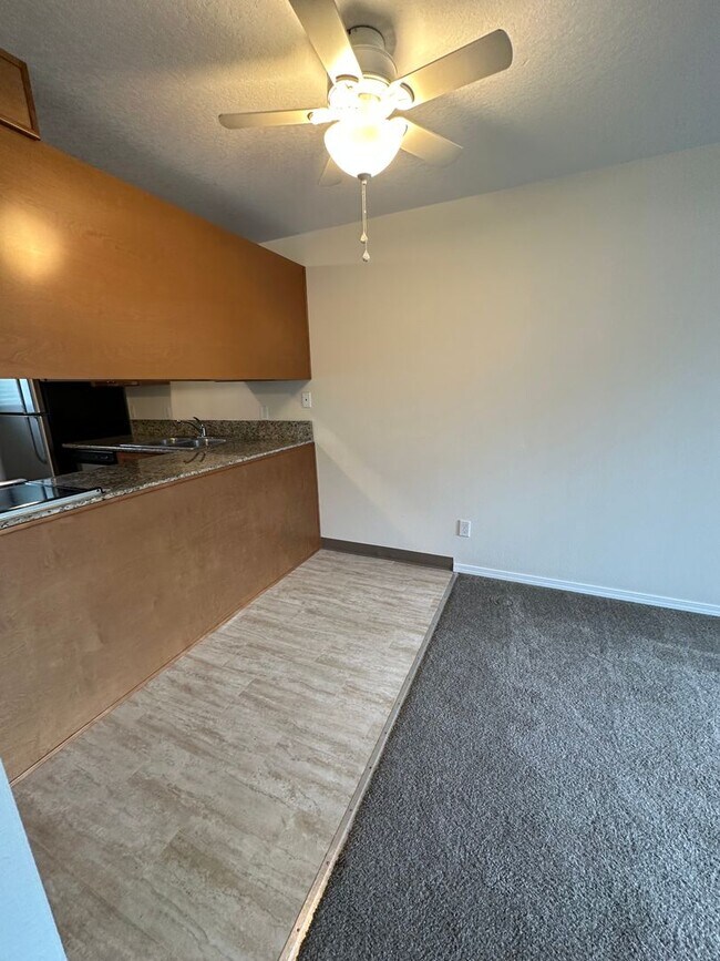 Foto del edificio - 6552 SW 192nd Ave