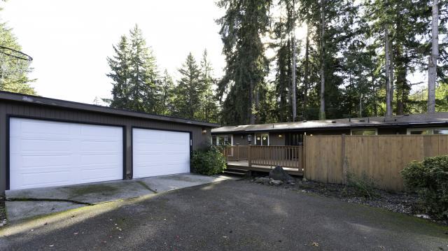Building Photo - 4 bedroom in Bellevue WA 98005