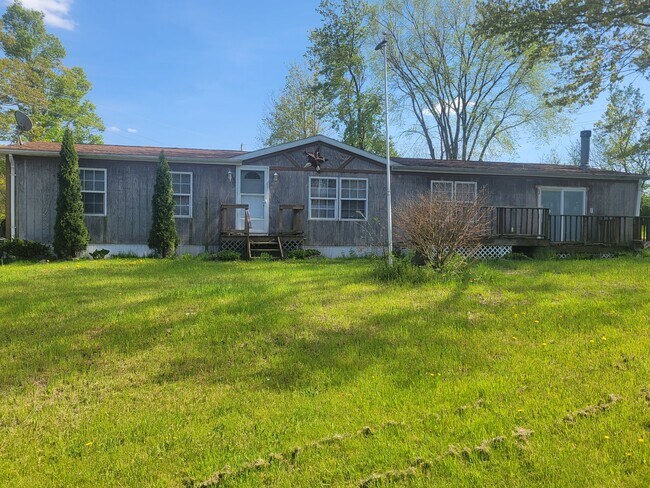 Building Photo - 969 Old State Rd