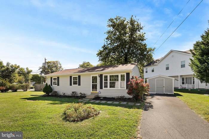 Primary Photo - 6705 Barrett Rd