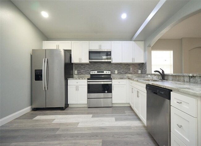 Foto del edificio - 2416 E Ida St