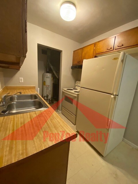 Foto del edificio - 307 S Hedges St