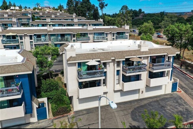 Foto del edificio - 3705 Balboa Terrace