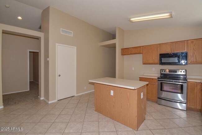 Foto del edificio - 9413 W Cinnabar Ave