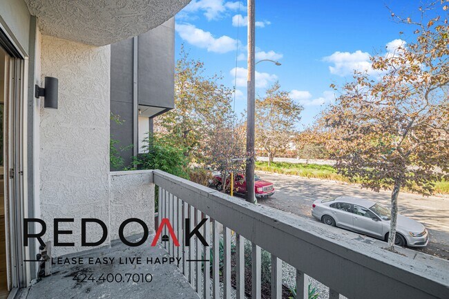 Foto del edificio - 426 S Venice Blvd