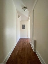 Building Photo - 484 S 16th St