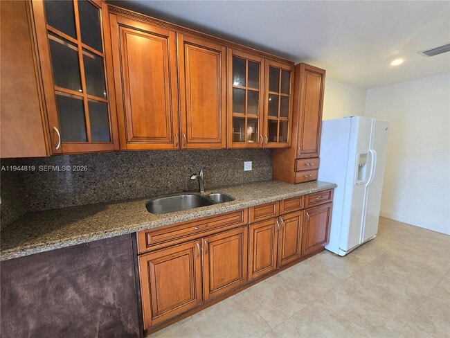 Building Photo - 2957 SW 36th Ct